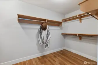 Primary suite walk-in closet