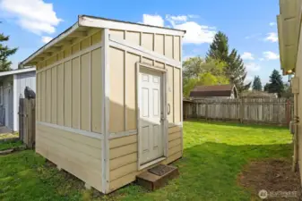Outdoor shed with electricity