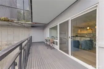 Thinking of hosting a party? This home is soirée-ready, with ample indoor-outdoor space that’s perfect for gatherings—whether it’s an intimate dinner or a lively celebration on the deck with water views as your backdrop.