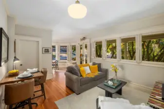 Welcome to The Queen of the West your cash flowing Airbnb
