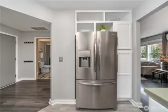 Enjoy ample cabinet space throughout!