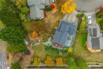 Sitting in a quiet cul-de-sac on a corner lot!