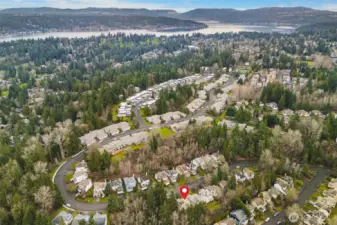 Close proximity to waterfront!