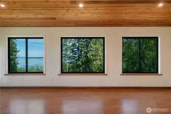 Framed views over the bay.