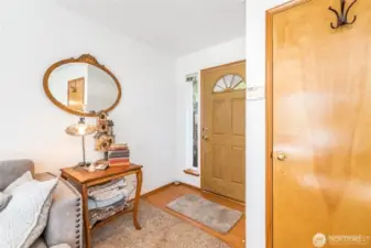 Several year old photos of tenant occupied unit 4648