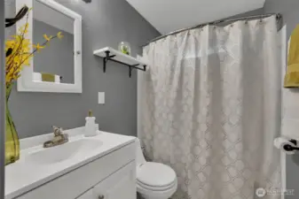 Remodeled full hall bathroom