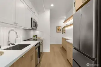 Photo for example only. Unit with similar quality and finishes.