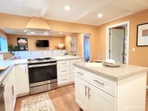 Beautifully designed, notice the ceilings.