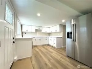 3rd kitchen or wet bar