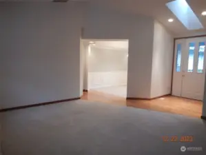 Living room to entry