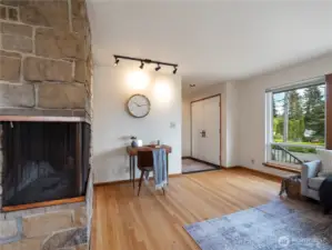 Double door entry with slate flooring greet you as you step in to this beautiful MCM home.