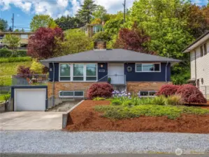 Welcome home to 16631 Sylvester Road SW in the hearf of Burien!