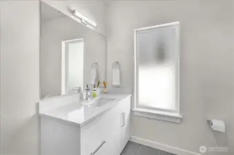 Full Bathroom