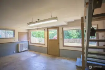 Daylight basement