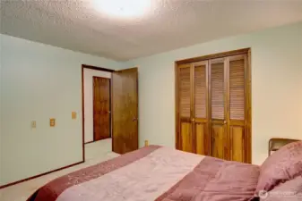 Door into full hall bath