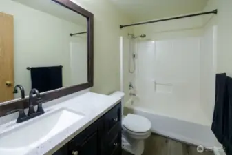 Full bath upstairs