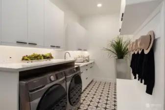 Mud room/laundry room