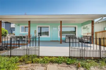 Completely Remodeled Beach House