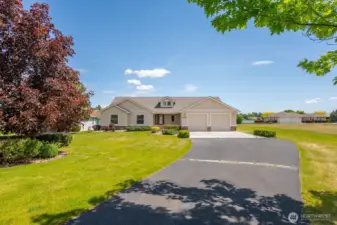 Gorgeous and Move-In ready!