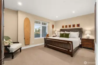 2nd BR with en suite