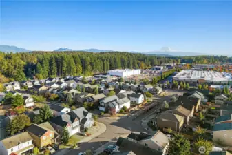 Easy Access To Maple Valley Town Center