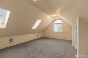 Bonus room