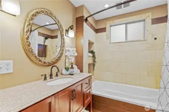 Full bathroom just off of master