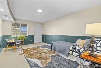 3rd bedroom / bonus room on lower level with private entrance