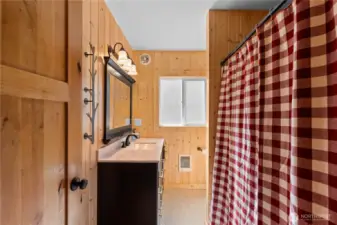 Main Floor Full Bathroom