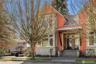 Reminds me of a Brooklyn Walk -Up featuring lively in-town living.