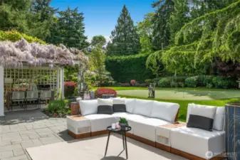 Unparalleled privacy & upscale entertaining. Whether it's hosting a putting green contest or exciting water sports, this is the one you have been waiting for.