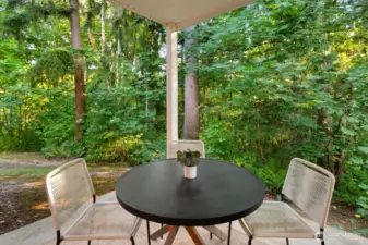 Private patio & yard