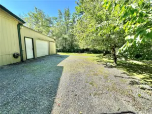 Garage/ side of house