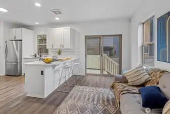 Welcome home to this 2 bedroom town home in the North Delridge neighborhood.