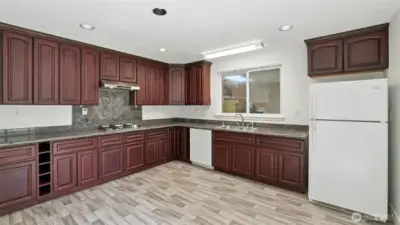 DADU - Modern kitchen with quality finishes.