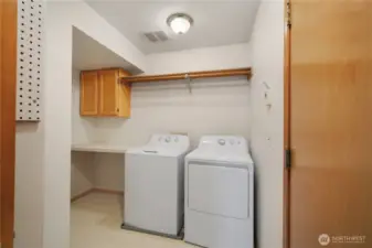 Washer and Dryer included!