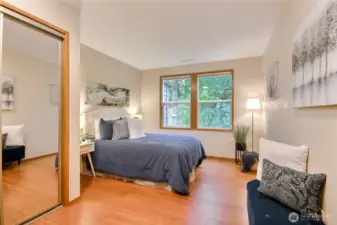 2nd spacious bedroom.