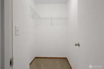 ...another walk-in-closet!