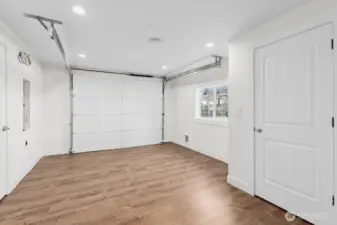 Bonus room with closet