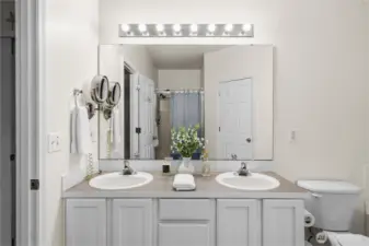 Master Bath Vanity