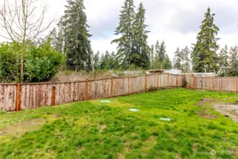 Huge Backyard - No Neighbor Behind