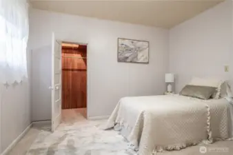 Walk-in closet