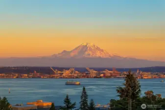 Iconic Seattle view.