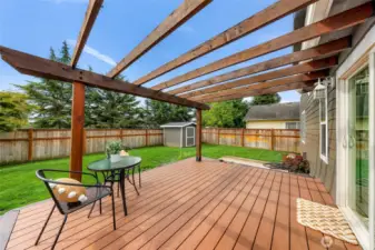Trex Deck with Pergola