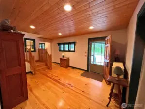Entry way