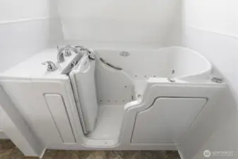 Accessible Bath