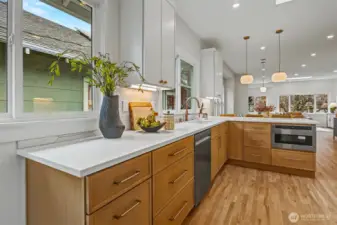 High end drawer microwave