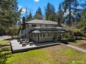 Welcome to 12321 Interlaaken Drive SW