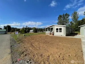 Picture from duplicate home and lot on Chris Rd