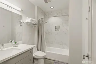 Lower Floor Bath